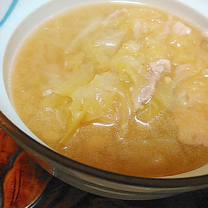 柚子香る☆キャベツ玉ねぎたっぷり豚汁